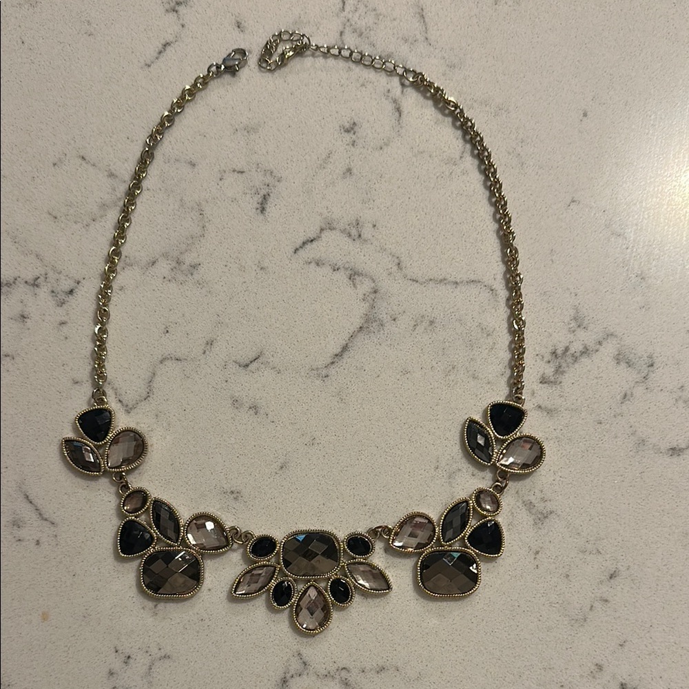 Elegant Gold and Black Necklace